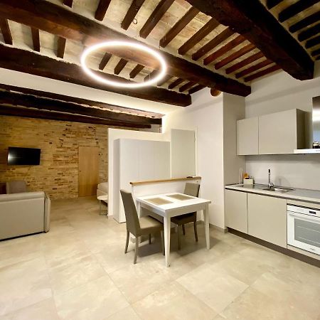 Palazzo Cortesi Macerata Extérieur photo