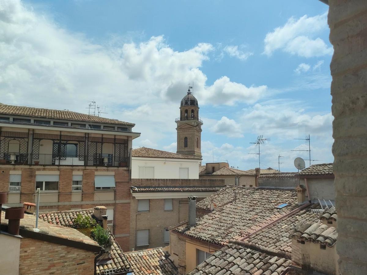 Palazzo Cortesi Macerata Extérieur photo