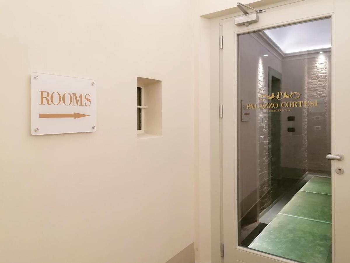 Palazzo Cortesi Macerata Extérieur photo