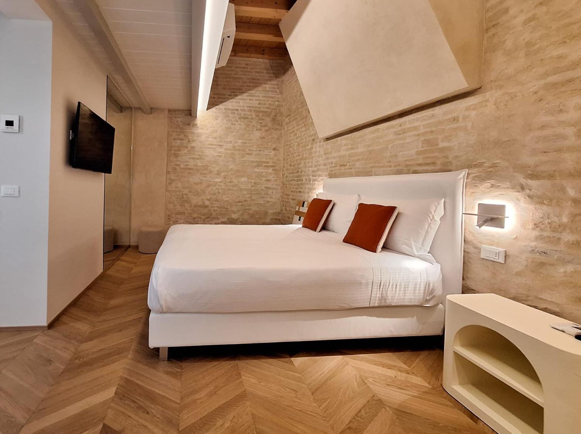 Palazzo Cortesi Macerata Extérieur photo