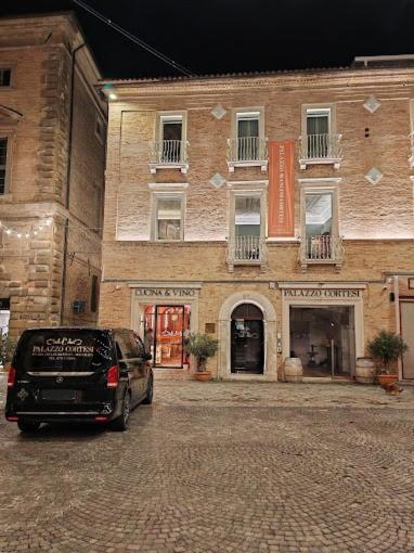 Palazzo Cortesi Macerata Extérieur photo